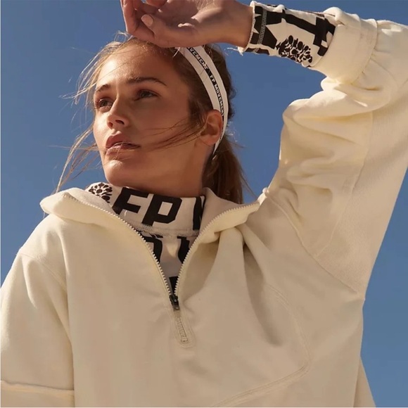 Free People In the Clouds Sweatshirt Quarter Zip Pullover Yellow Cozy Sz Small - Picture 2 of 13